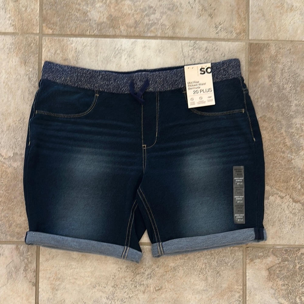 SO Bermuda Shorts Size 20 Plus Girls